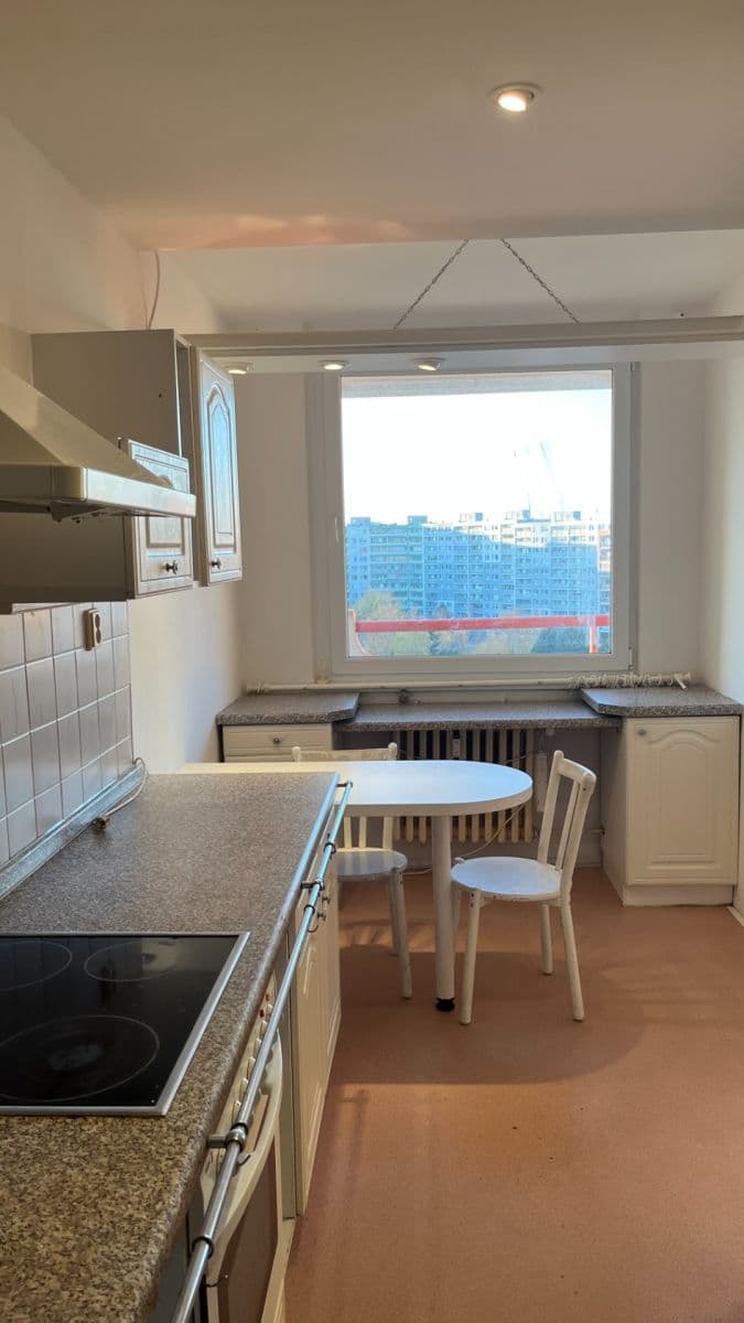 Prodej bytu 3+1 87 m², Brdičkova, Praha, Praha Prodej bytu 3+1 87 m², Brdičkova, Praha, Praha