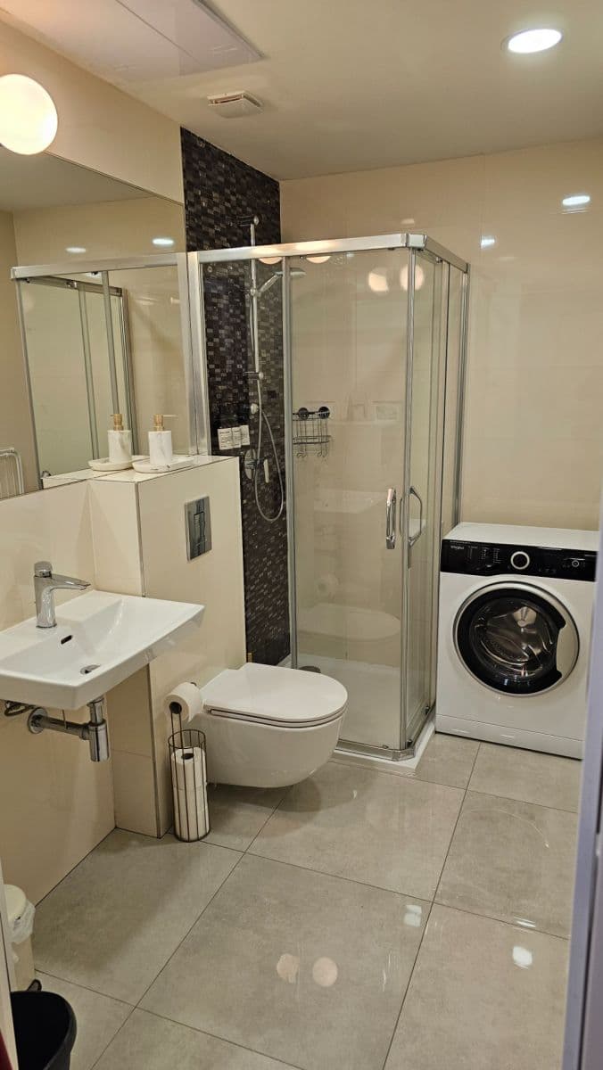 Pronájem bytu 1+kk 26 m², Vítkova, Praha, Praha Pronájem bytu 1+kk 26 m², Vítkova, Praha, Praha