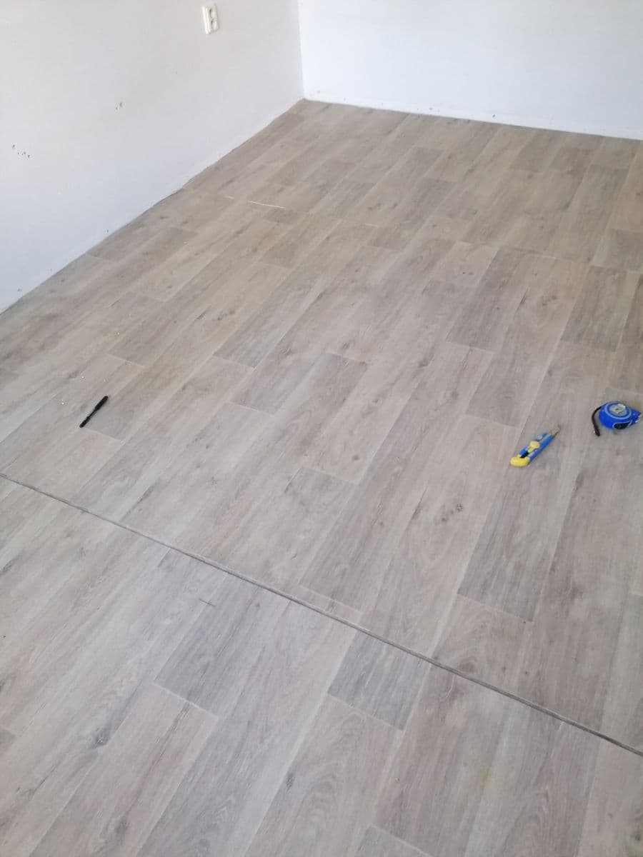 Pronájem bytu 1+kk 24 m², Kvítková, Zlín, Zlínský kraj Pronájem bytu 1+kk 24 m², Kvítková, Zlín, Zlínský kraj