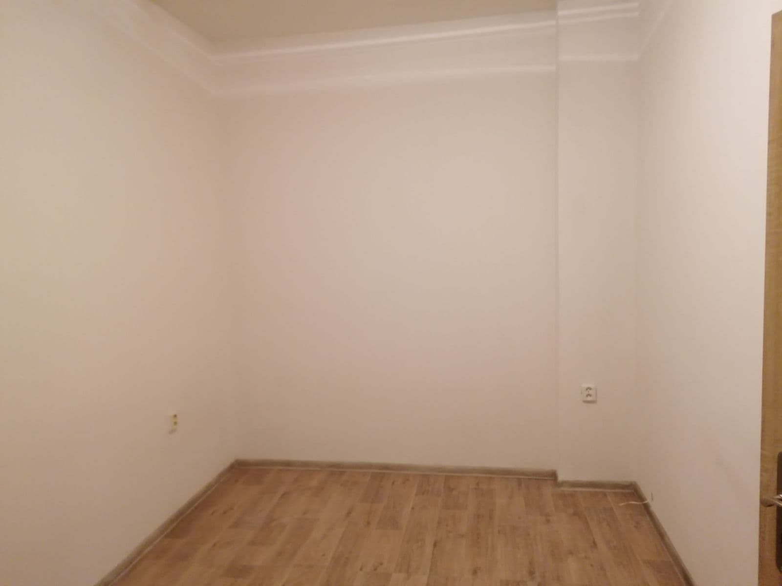 Pronájem bytu 1+kk 24 m², Kvítková, Zlín, Zlínský kraj Pronájem bytu 1+kk 24 m², Kvítková, Zlín, Zlínský kraj