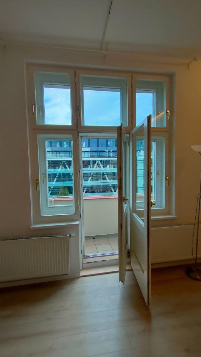 Pronájem bytu 1+kk 32 m², Evropská, Praha, Praha Pronájem bytu 1+kk 32 m², Evropská, Praha, Praha