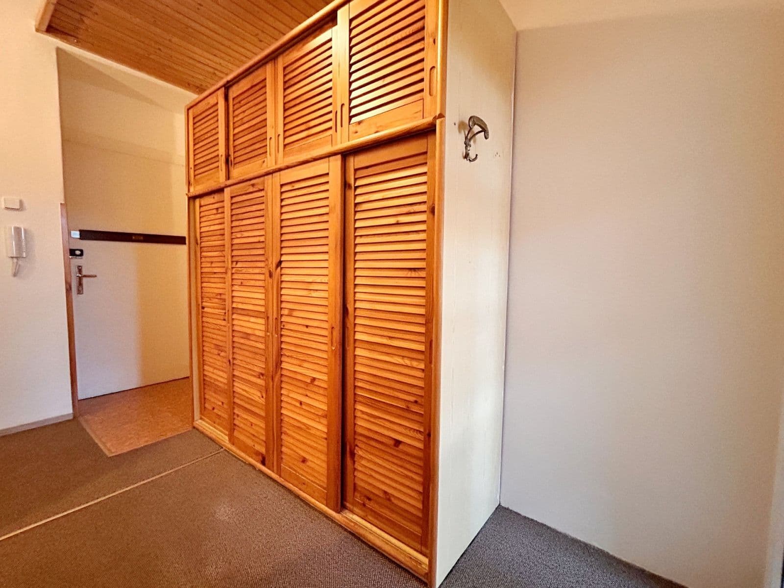 Pronájem bytu 2+1 65 m², Jičínská, Praha, Praha Pronájem bytu 2+1 65 m², Jičínská, Praha, Praha