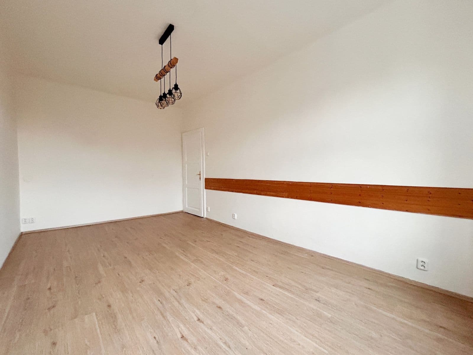 Pronájem bytu 2+1 65 m², Jičínská, Praha, Praha Pronájem bytu 2+1 65 m², Jičínská, Praha, Praha