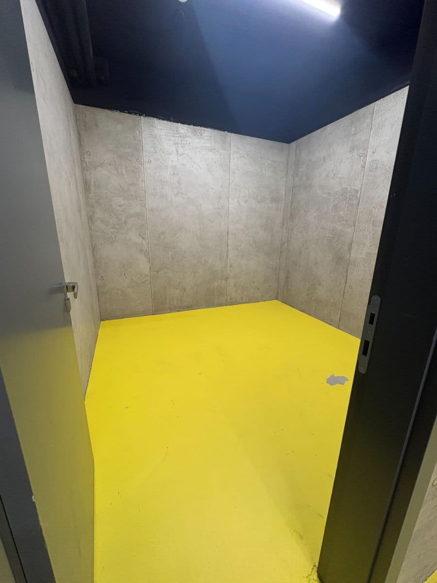 Pronájem nebytového prostoru 215 m², Sokolovská, Praha, Praha Pronájem nebytového prostoru 215 m², Sokolovská, Praha, Praha