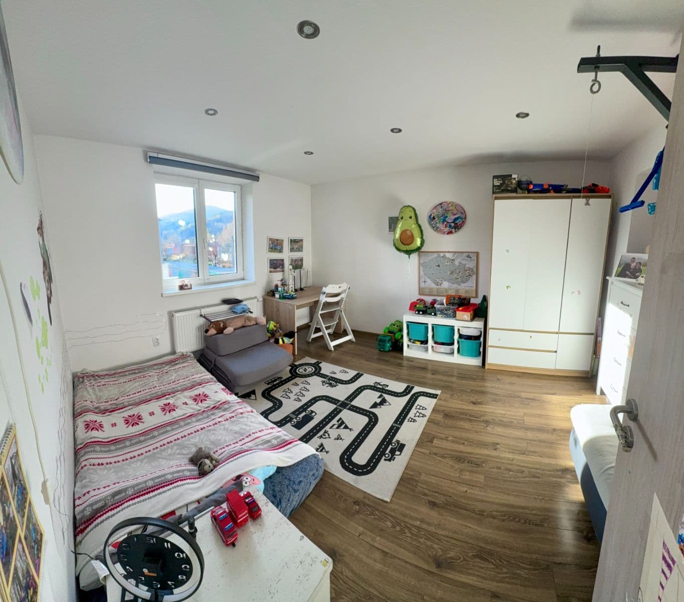 Prodej bytu 3+1 74 m², Sídl. Beskydské, Frenštát pod Radhoštěm, Moravskoslezský kraj Prodej bytu 3+1 74 m², Sídl. Beskydské, Frenštát pod Radhoštěm, Moravskoslezský kraj