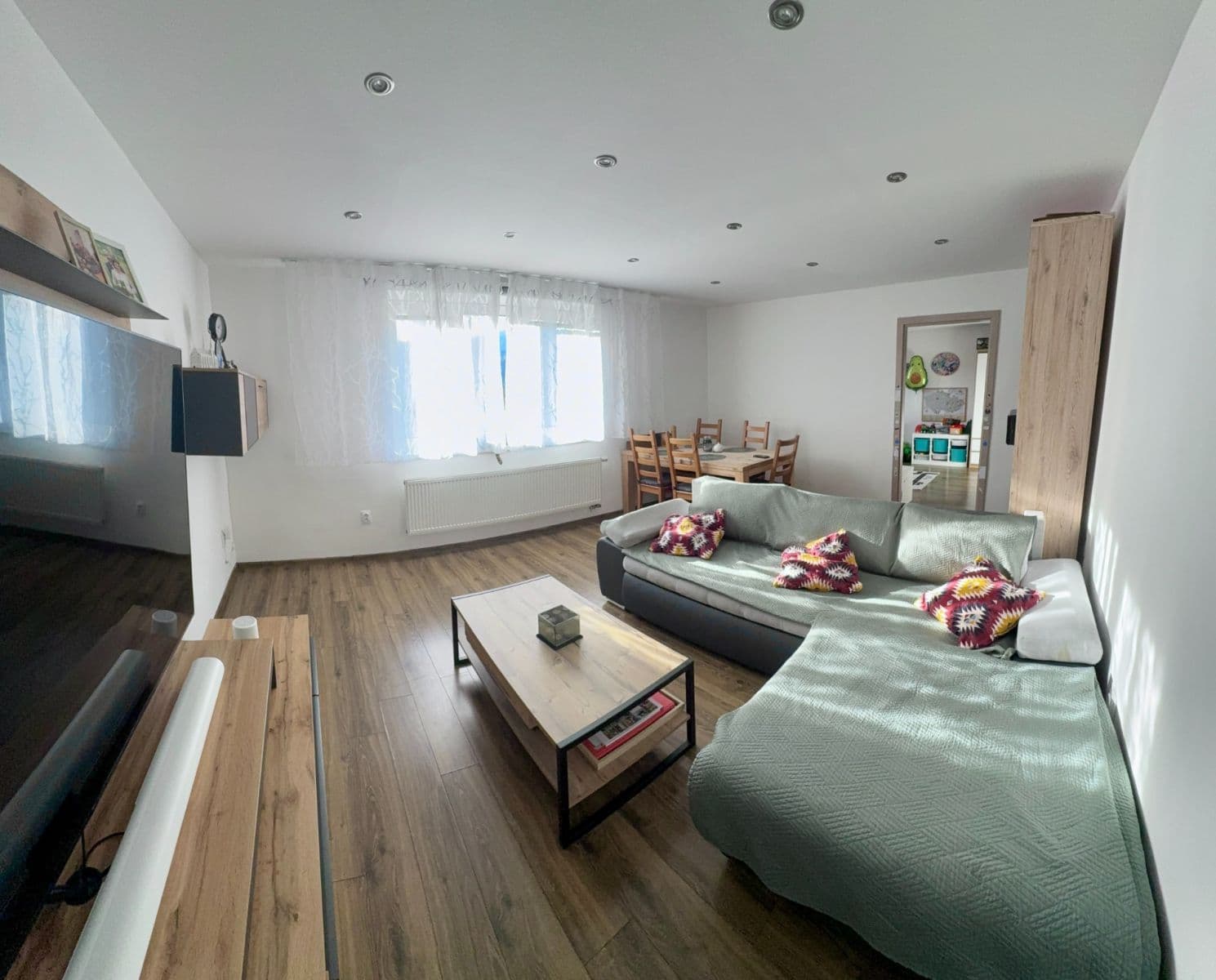 Prodej bytu 3+1 74 m², Sídl. Beskydské, Frenštát pod Radhoštěm, Moravskoslezský kraj Prodej bytu 3+1 74 m², Sídl. Beskydské, Frenštát pod Radhoštěm, Moravskoslezský kraj