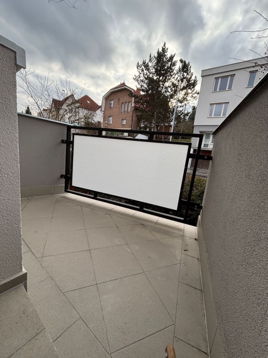 Pronájem bytu 3+1 85 m², Gončarenkova, Praha, Praha Pronájem bytu 3+1 85 m², Gončarenkova, Praha, Praha