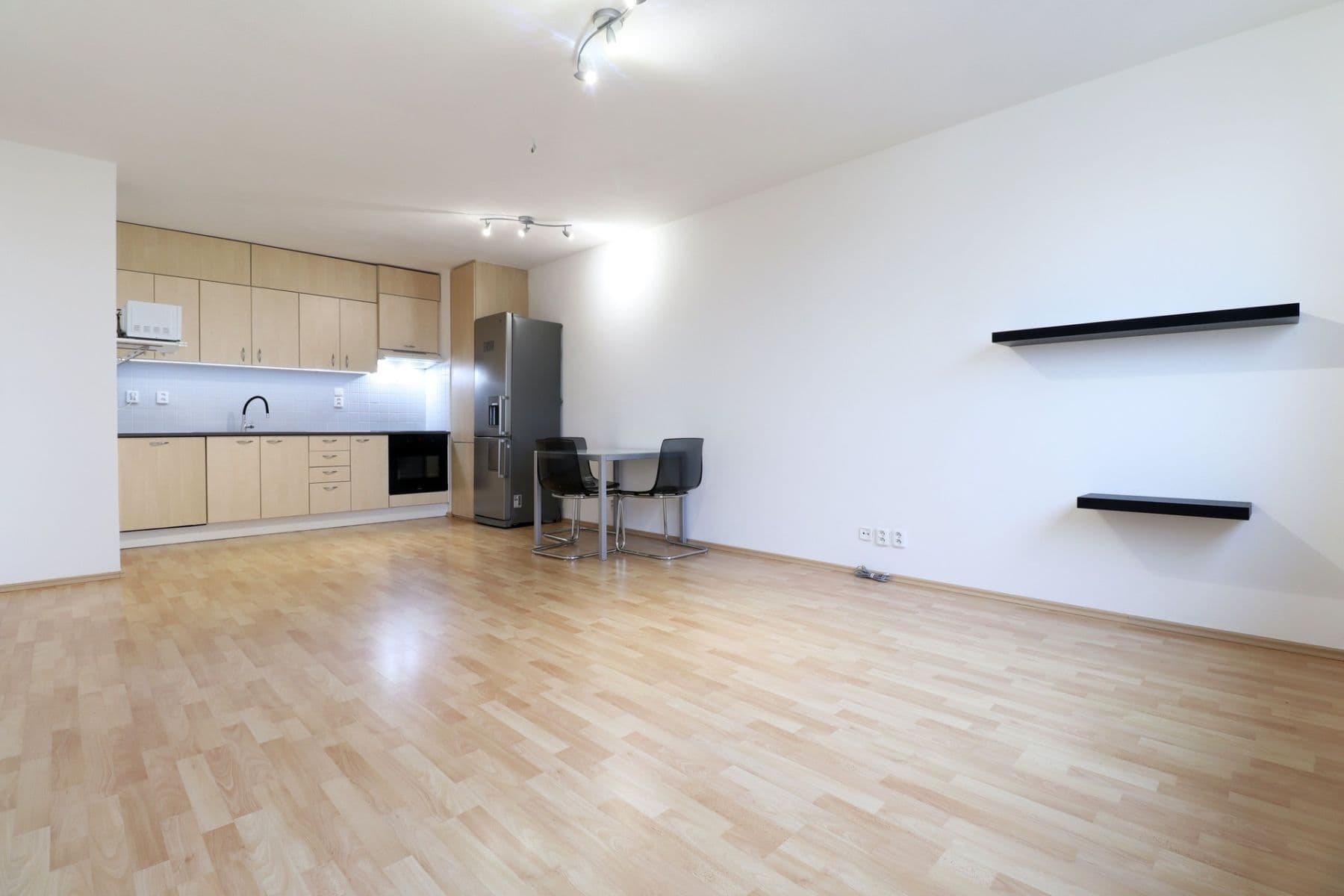 Pronájem bytu 2+kk 51 m², Sluneční náměstí, Praha, Praha Pronájem bytu 2+kk 51 m², Sluneční náměstí, Praha, Praha
