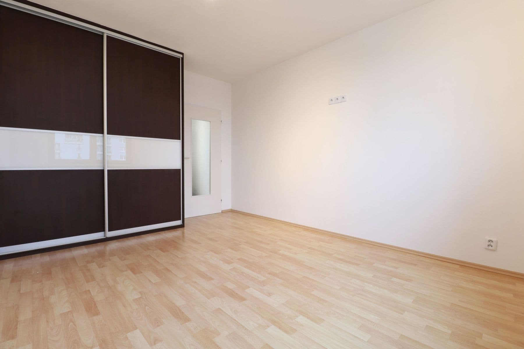 Pronájem bytu 2+kk 51 m², Sluneční náměstí, Praha, Praha Pronájem bytu 2+kk 51 m², Sluneční náměstí, Praha, Praha