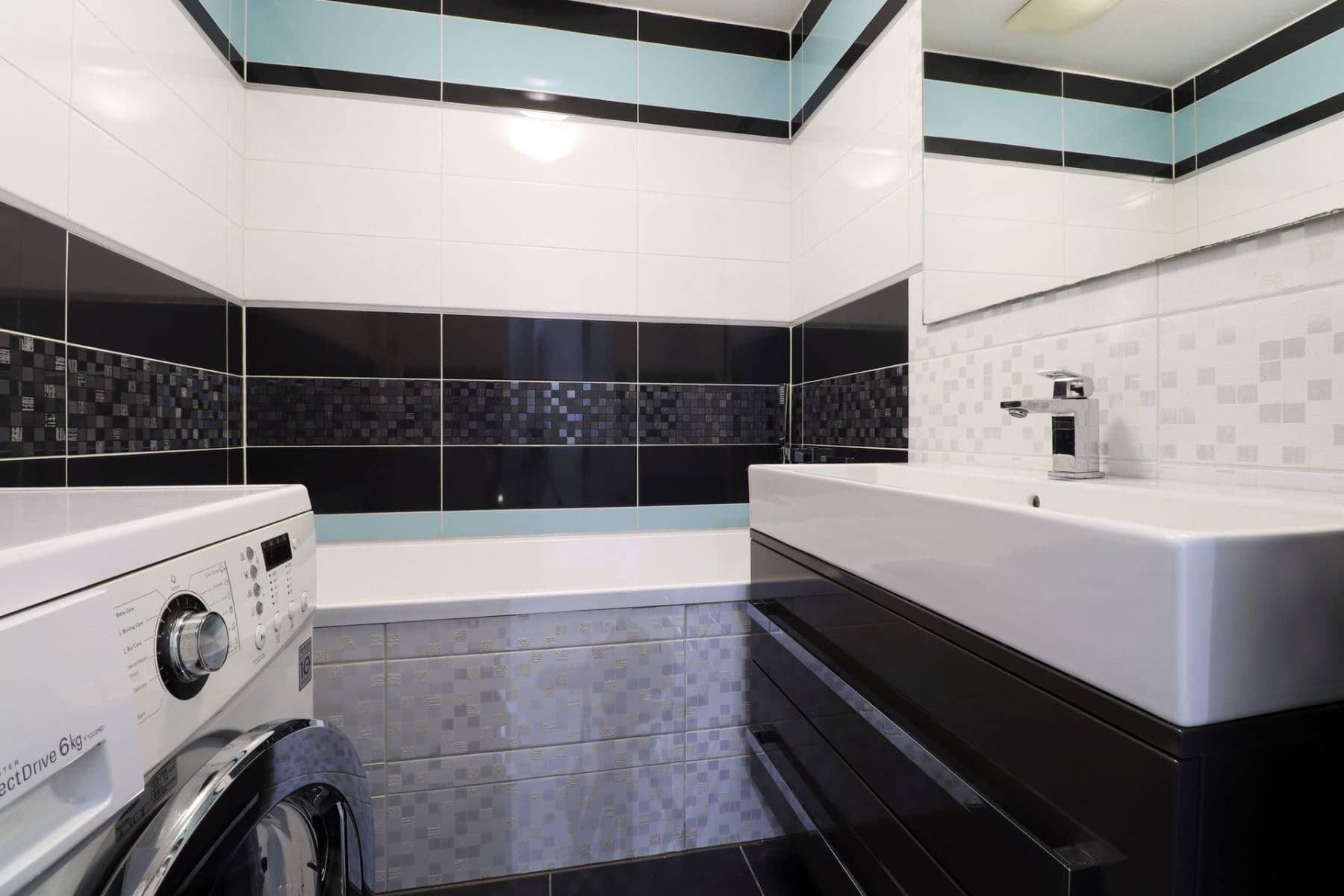 Pronájem bytu 2+kk 51 m², Sluneční náměstí, Praha, Praha Pronájem bytu 2+kk 51 m², Sluneční náměstí, Praha, Praha