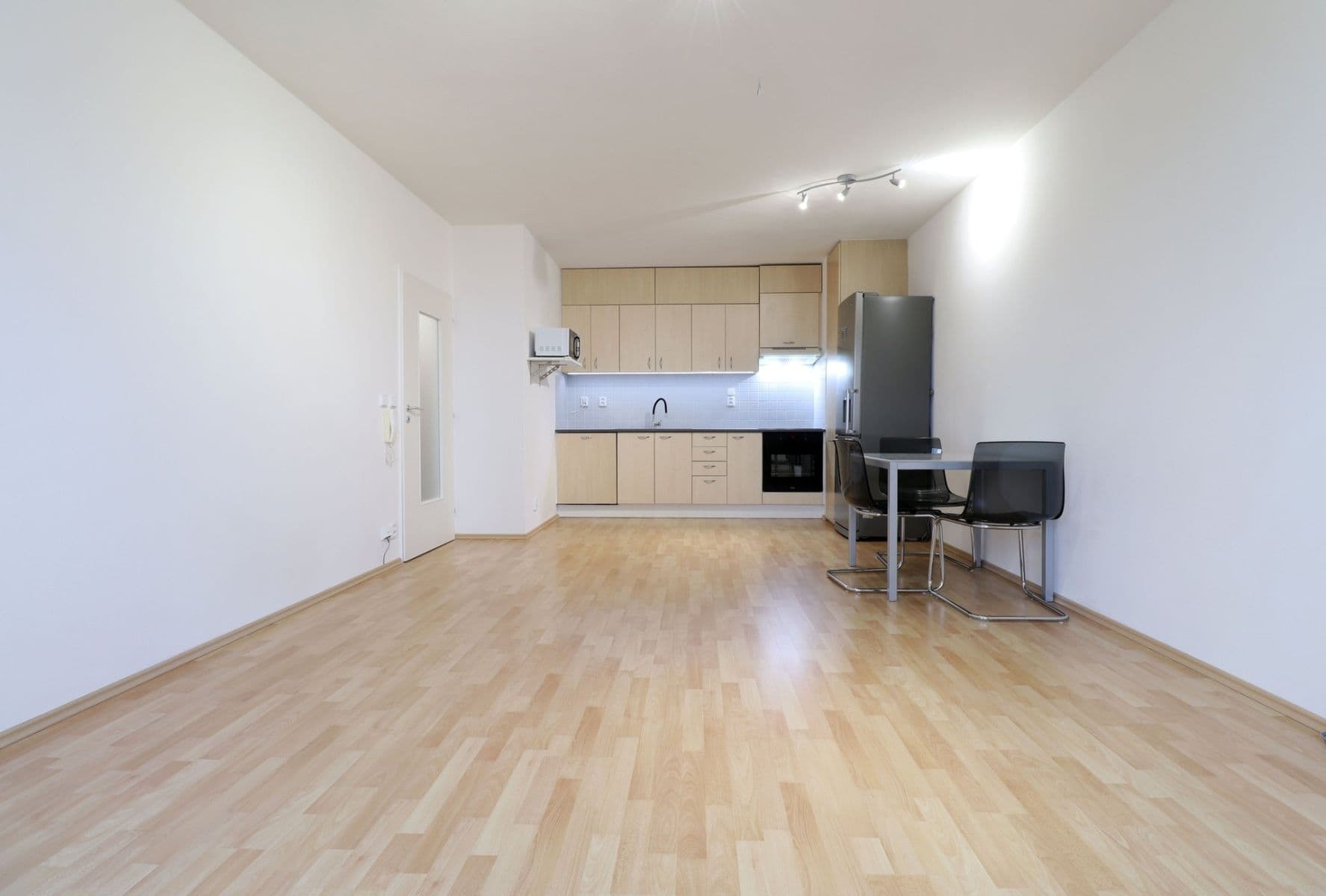 Pronájem bytu 2+kk 51 m², Sluneční náměstí, Praha, Praha Pronájem bytu 2+kk 51 m², Sluneční náměstí, Praha, Praha