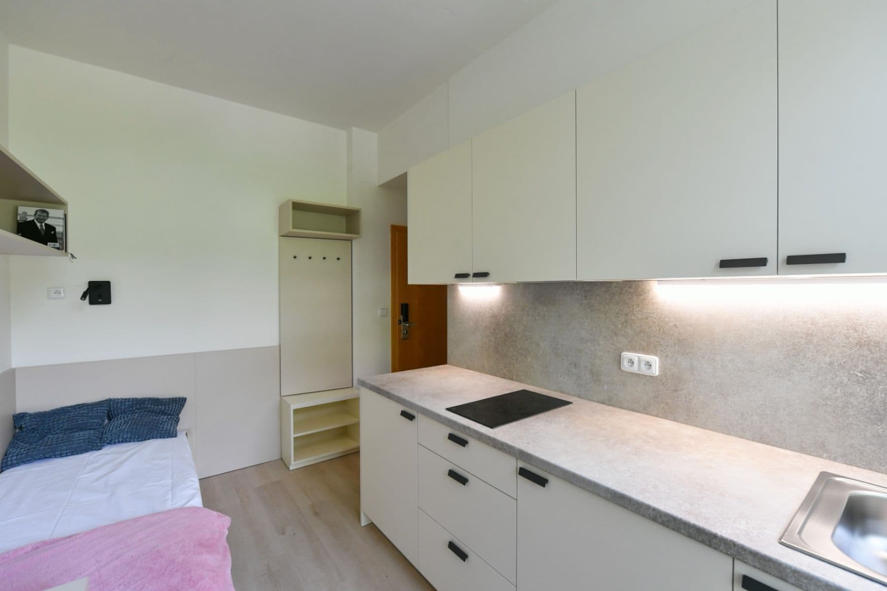 Pronájem bytu 1+kk 16 m², Na Ostrůvku, Praha, Praha Pronájem bytu 1+kk 16 m², Na Ostrůvku, Praha, Praha