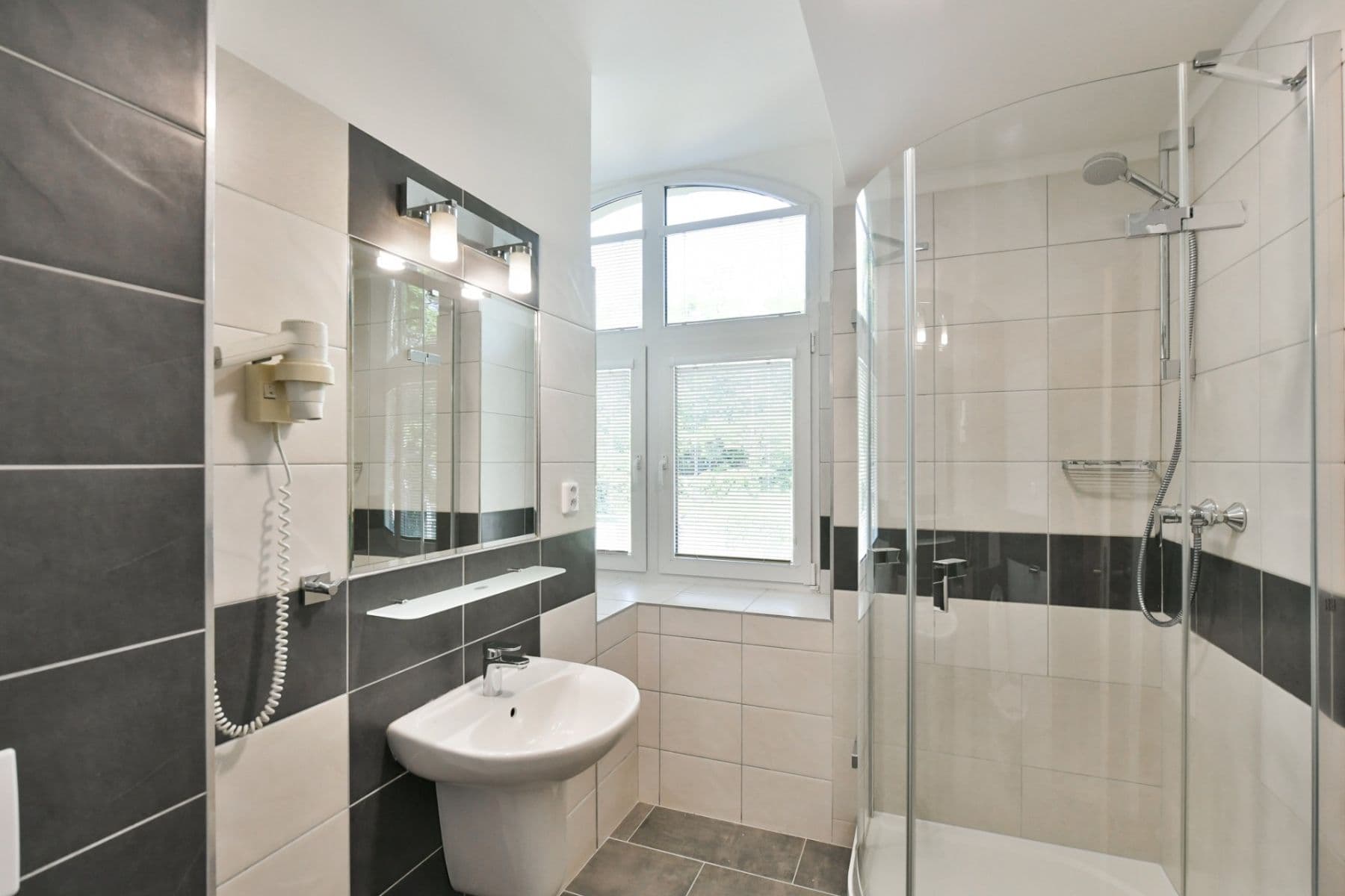 Pronájem bytu 1+kk 16 m², Na Ostrůvku, Praha, Praha Pronájem bytu 1+kk 16 m², Na Ostrůvku, Praha, Praha