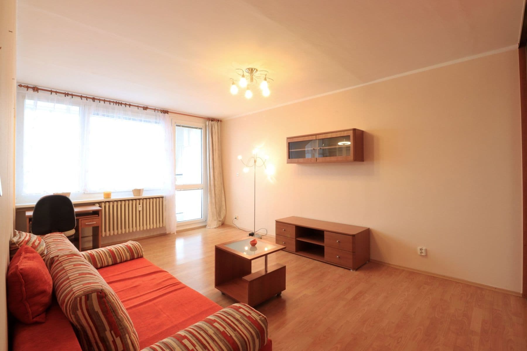 Pronájem bytu 1+kk 43 m², Arbesova, Slaný, Středočeský kraj Pronájem bytu 1+kk 43 m², Arbesova, Slaný, Středočeský kraj