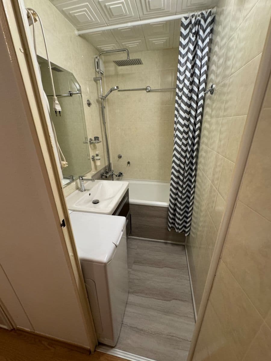 Pronájem bytu 2+kk 42 m², Růženínská, Praha, Praha Pronájem bytu 2+kk 42 m², Růženínská, Praha, Praha