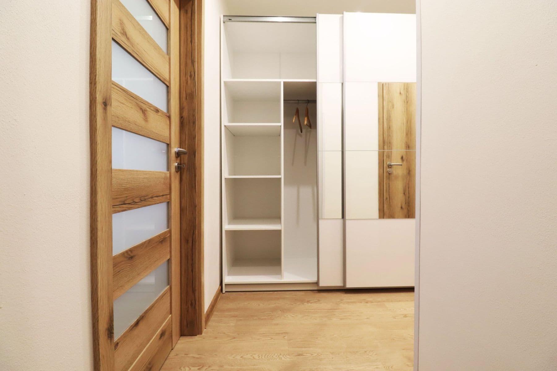 Pronájem bytu 2+kk 43 m², K lukám, Praha, Praha Pronájem bytu 2+kk 43 m², K lukám, Praha, Praha