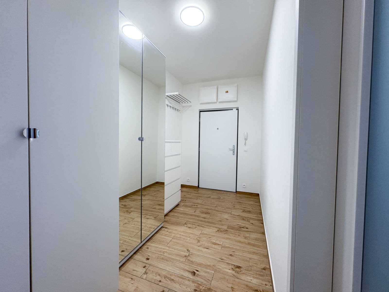 Pronájem bytu 2+kk 55 m², Saarinenova, Praha, Praha Pronájem bytu 2+kk 55 m², Saarinenova, Praha, Praha