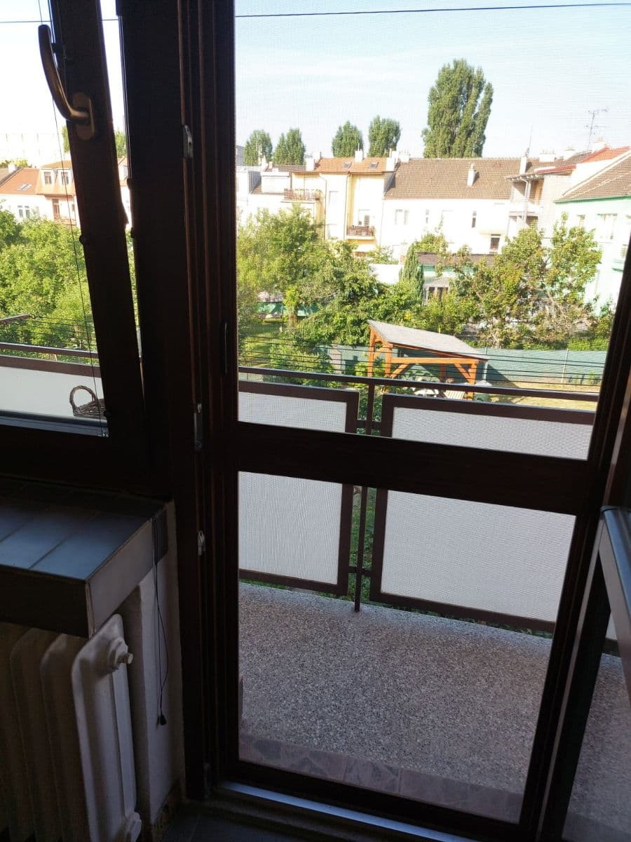 Pronájem bytu 2+1 54 m², Veleckého, Brno, Jihomoravský kraj Pronájem bytu 2+1 54 m², Veleckého, Brno, Jihomoravský kraj