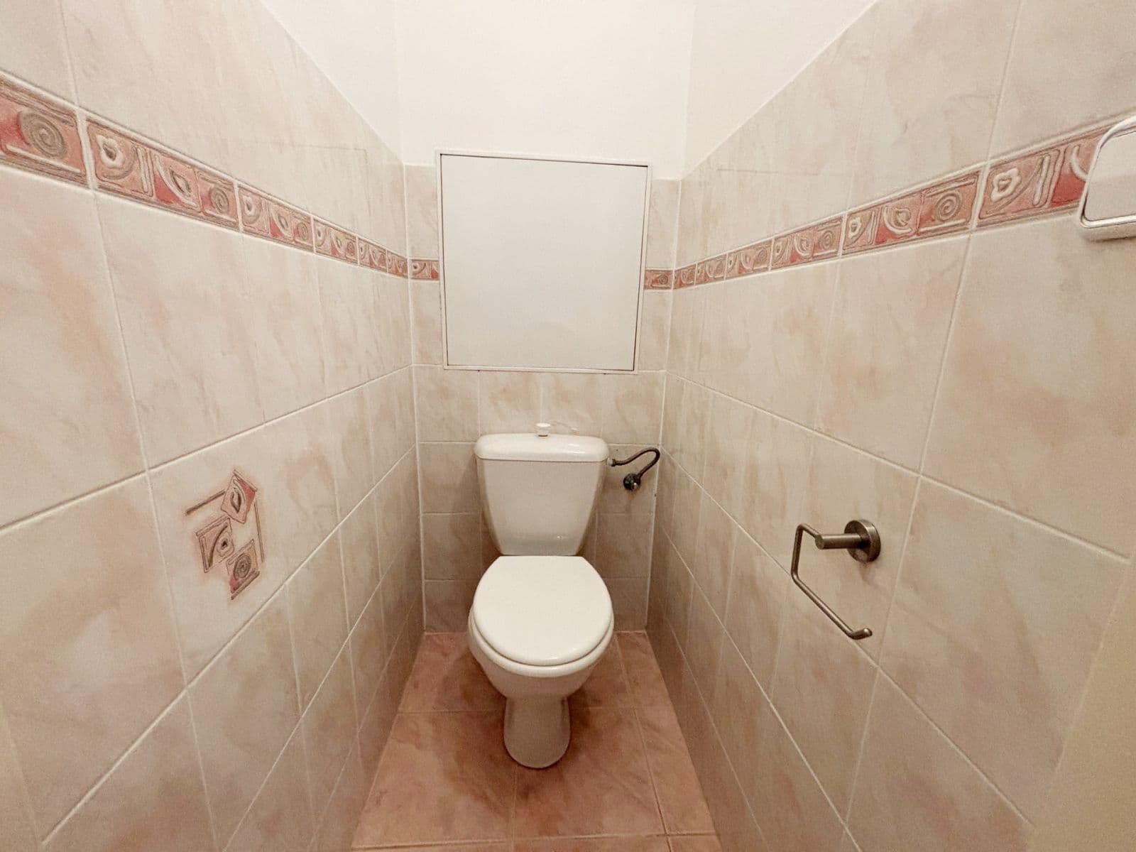 Pronájem bytu 3+1 76 m², Otradovická, Praha, Praha Pronájem bytu 3+1 76 m², Otradovická, Praha, Praha