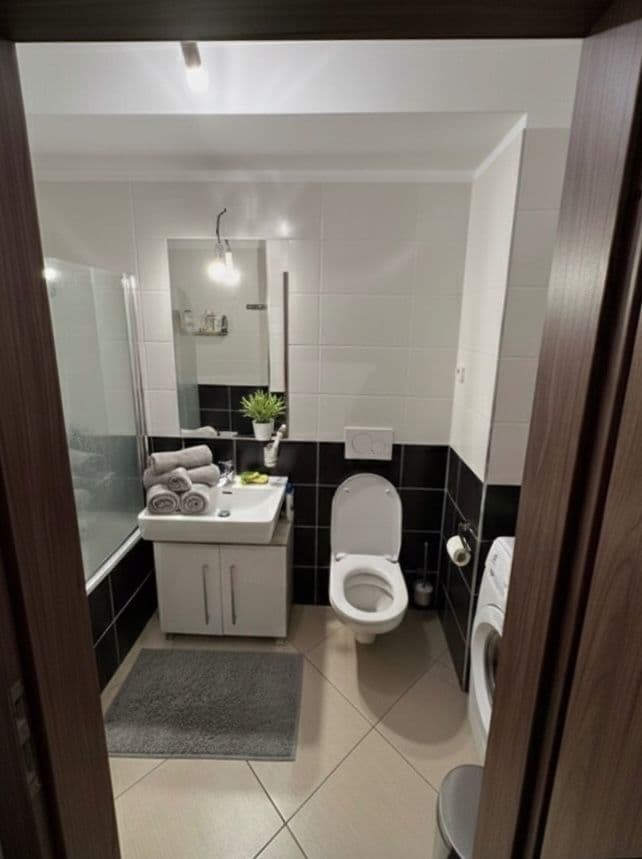 Pronájem bytu 1+kk 26 m², Zakšínská, Praha, Praha Pronájem bytu 1+kk 26 m², Zakšínská, Praha, Praha
