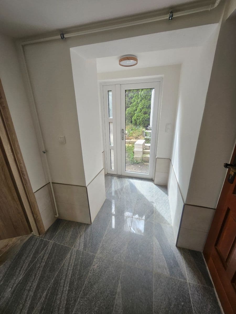 Pronájem bytu 3+kk 60 m², Nad Obcí II, Praha, Praha Pronájem bytu 3+kk 60 m², Nad Obcí II, Praha, Praha