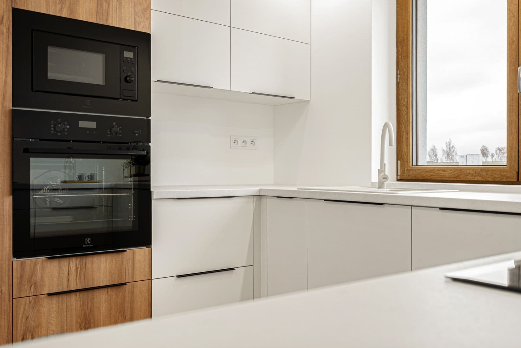 Prodej domu 78 m², pozemek 904 m², Loket, Středočeský kraj Prodej domu 78 m², pozemek 904 m², Loket, Středočeský kraj