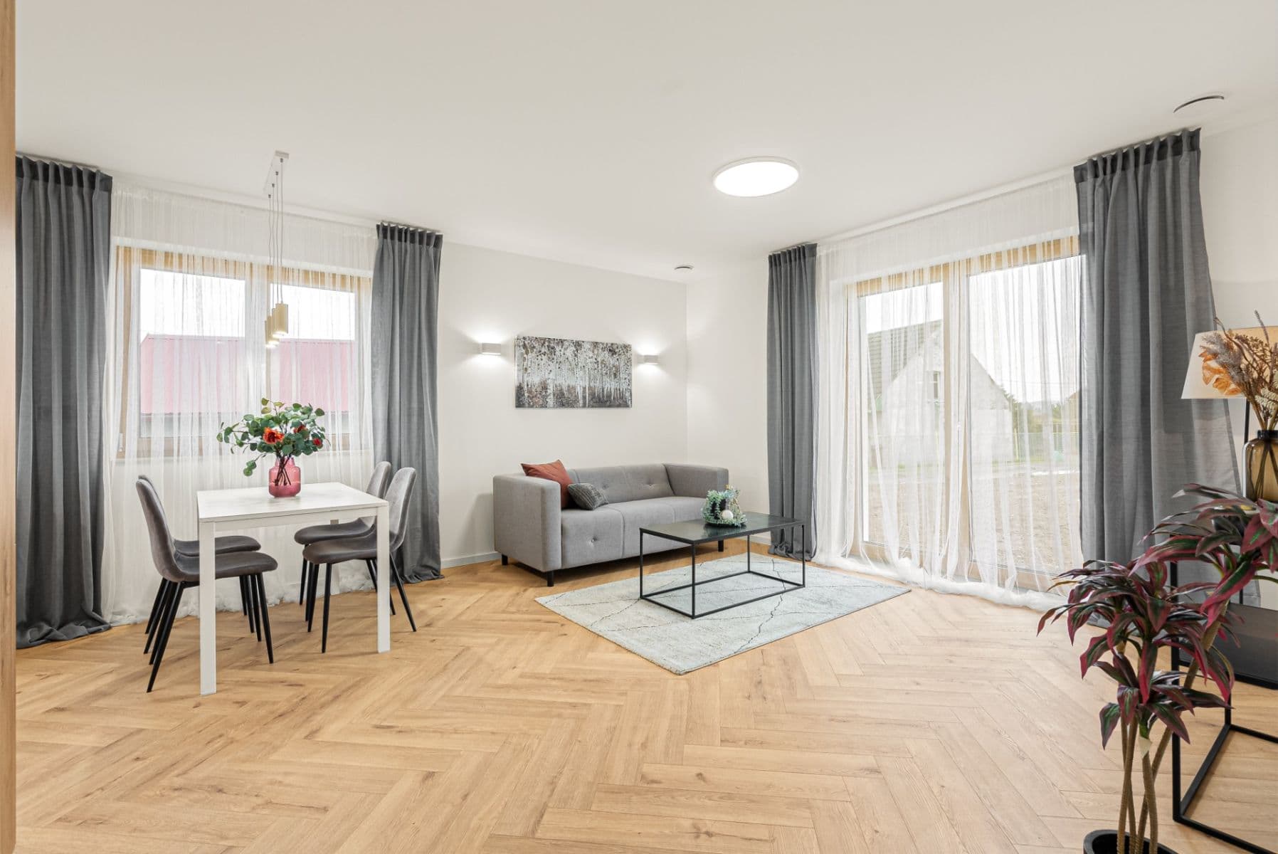 Prodej domu 78 m², pozemek 904 m², Loket, Středočeský kraj Prodej domu 78 m², pozemek 904 m², Loket, Středočeský kraj