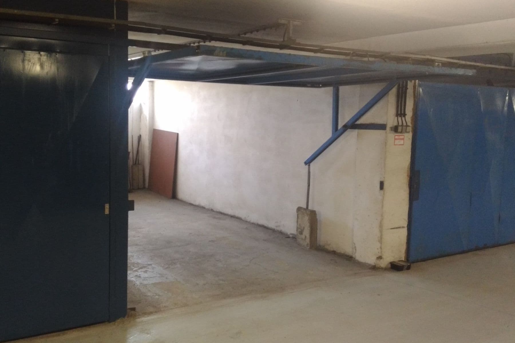 Pronájem garáže 18 m², Praha, Praha Pronájem garáže 18 m², Praha, Praha