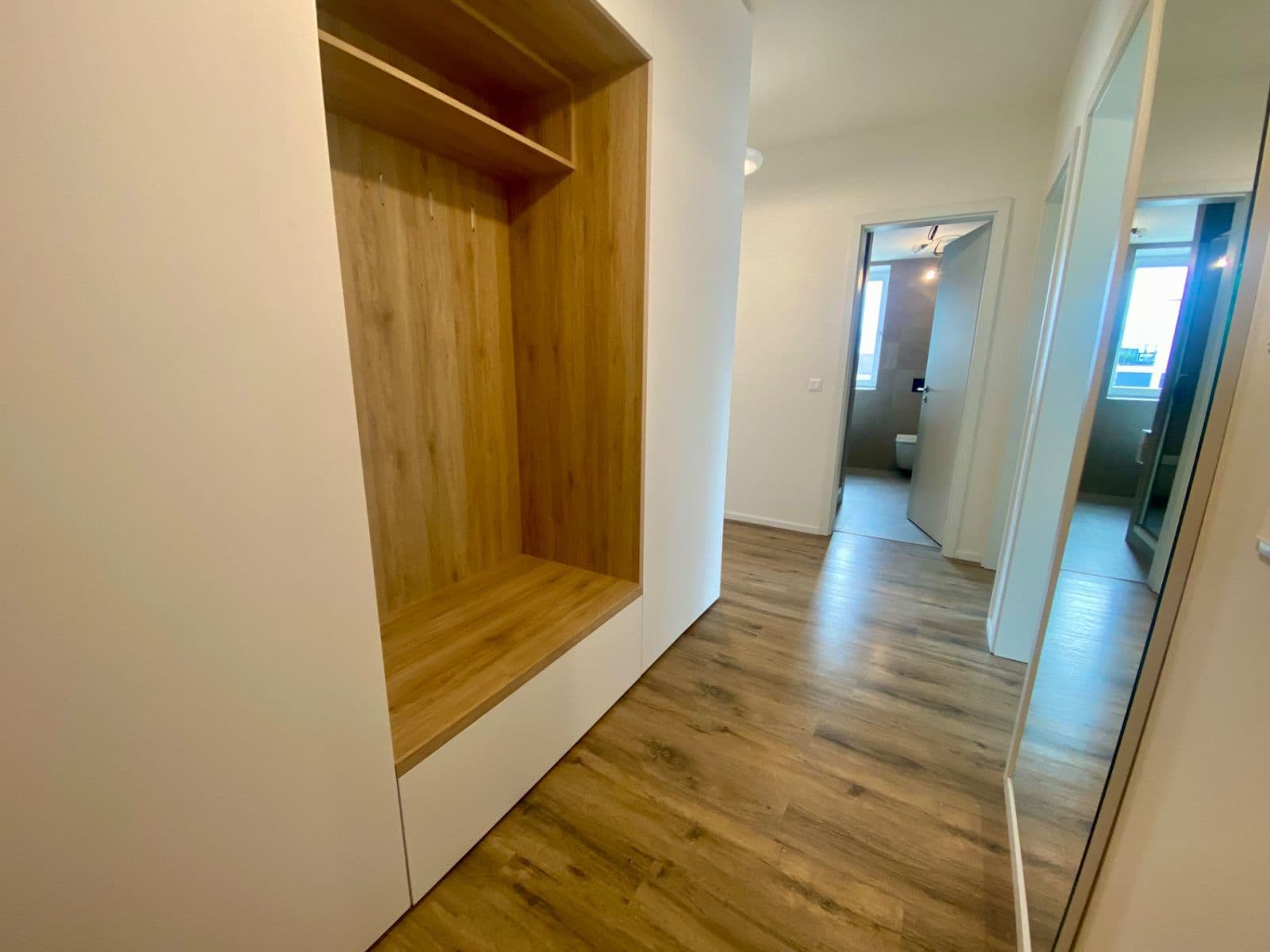 Pronájem bytu 3+kk 83 m², Duslova, Beroun, Středočeský kraj Pronájem bytu 3+kk 83 m², Duslova, Beroun, Středočeský kraj