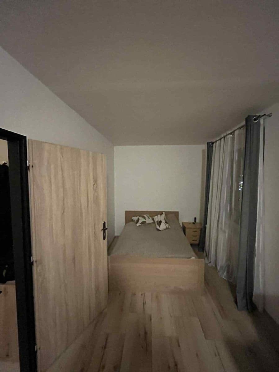 Pronájem bytu 3+kk 70 m², Přímětická, Praha, Praha Pronájem bytu 3+kk 70 m², Přímětická, Praha, Praha