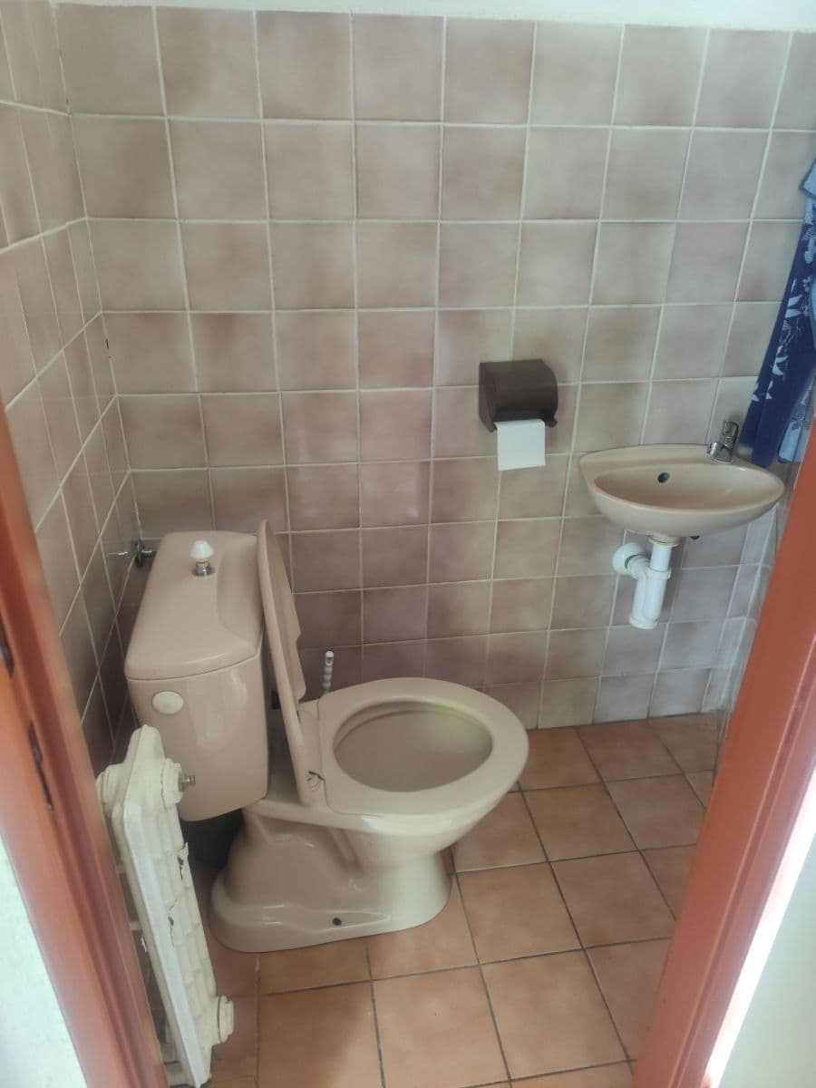 Prodej domu 218 m², pozemek 886 m², Radniční, Oloví, Karlovarský kraj Prodej domu 218 m², pozemek 886 m², Radniční, Oloví, Karlovarský kraj