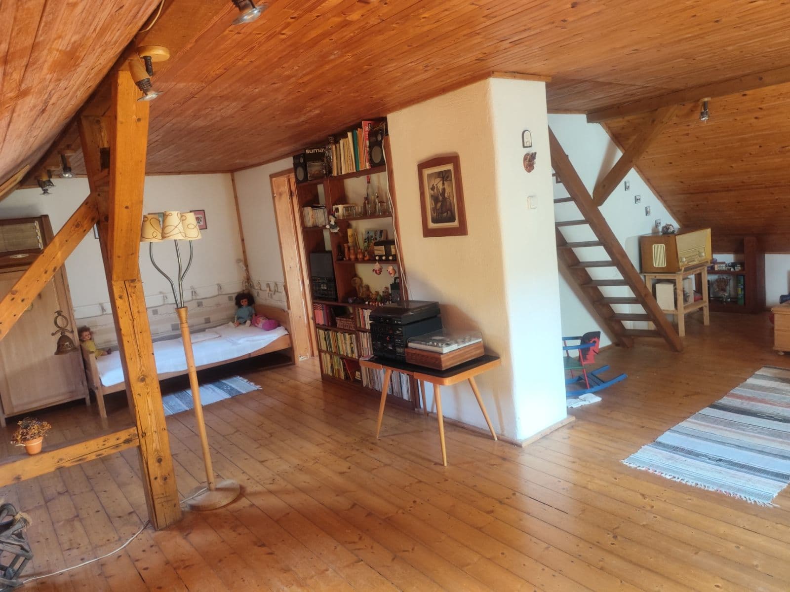 Prodej domu 218 m², pozemek 886 m², Radniční, Oloví, Karlovarský kraj Prodej domu 218 m², pozemek 886 m², Radniční, Oloví, Karlovarský kraj