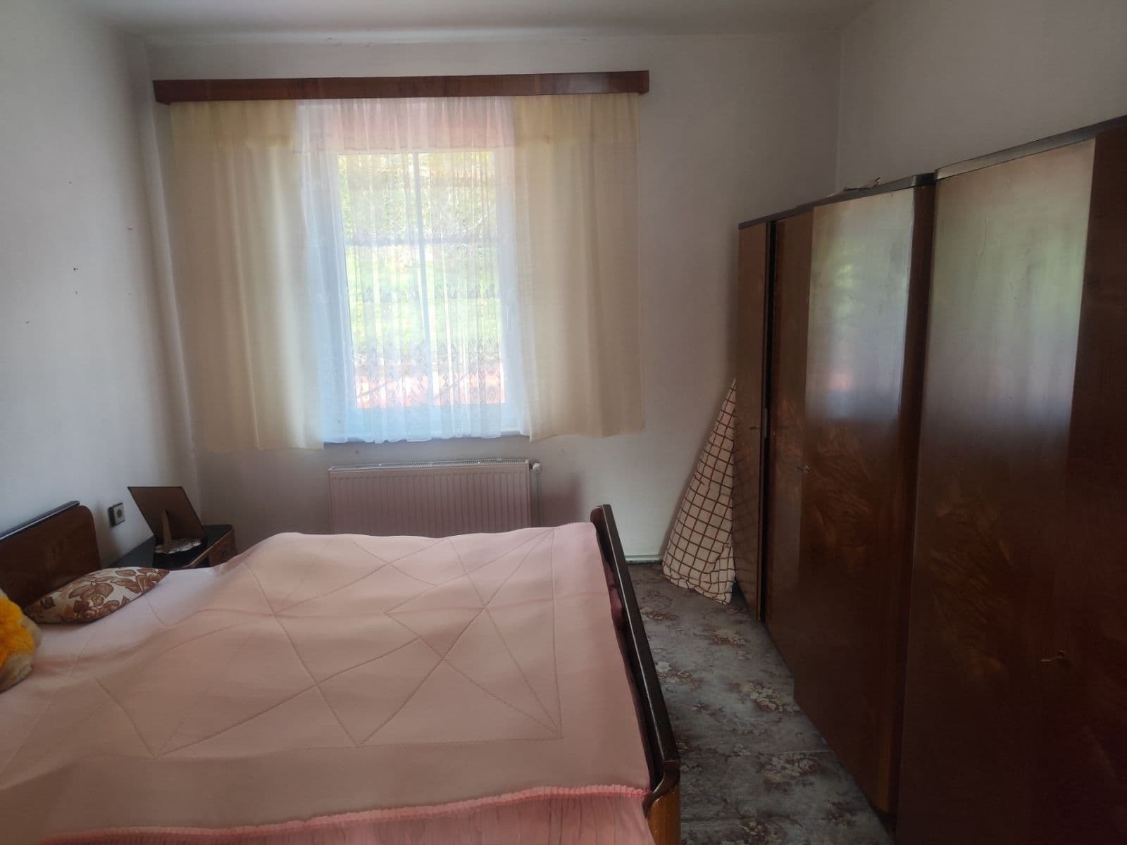 Prodej domu 218 m², pozemek 886 m², Radniční, Oloví, Karlovarský kraj Prodej domu 218 m², pozemek 886 m², Radniční, Oloví, Karlovarský kraj