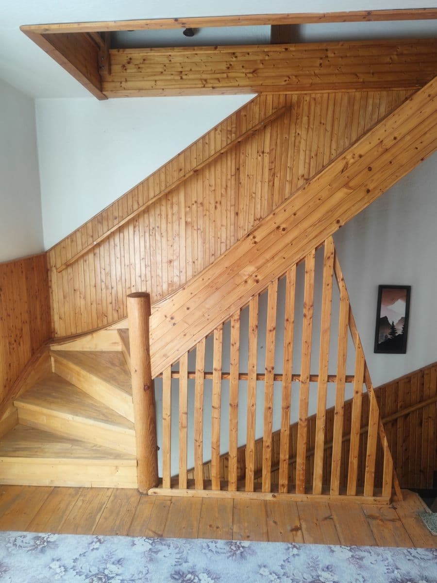 Prodej domu 218 m², pozemek 886 m², Radniční, Oloví, Karlovarský kraj Prodej domu 218 m², pozemek 886 m², Radniční, Oloví, Karlovarský kraj