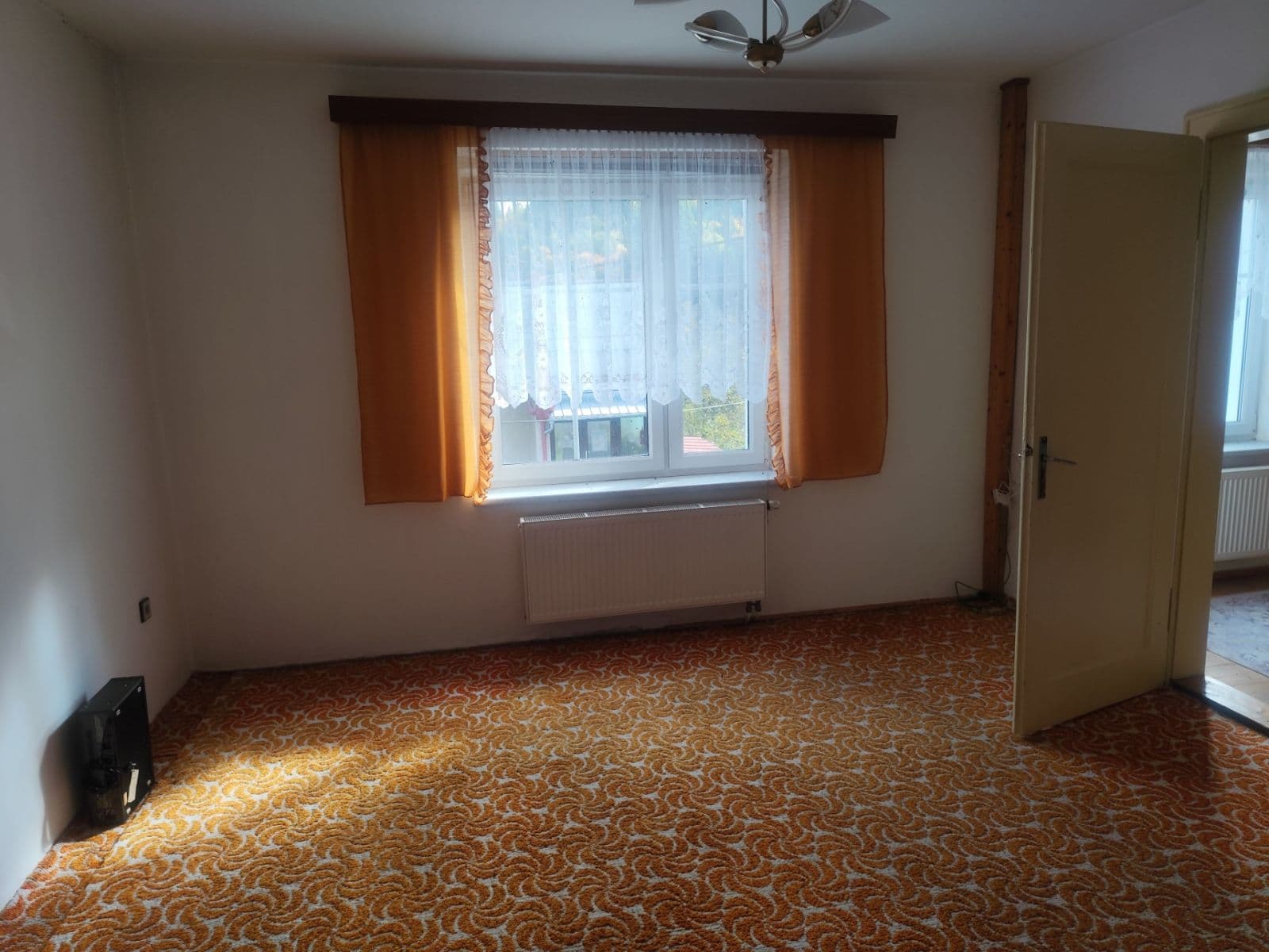 Prodej domu 218 m², pozemek 886 m², Radniční, Oloví, Karlovarský kraj Prodej domu 218 m², pozemek 886 m², Radniční, Oloví, Karlovarský kraj