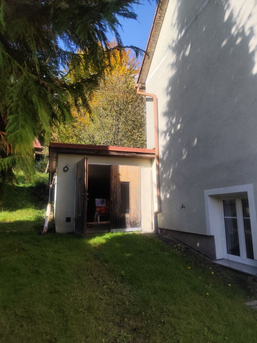 Prodej domu 218 m², pozemek 886 m², Radniční, Oloví, Karlovarský kraj Prodej domu 218 m², pozemek 886 m², Radniční, Oloví, Karlovarský kraj