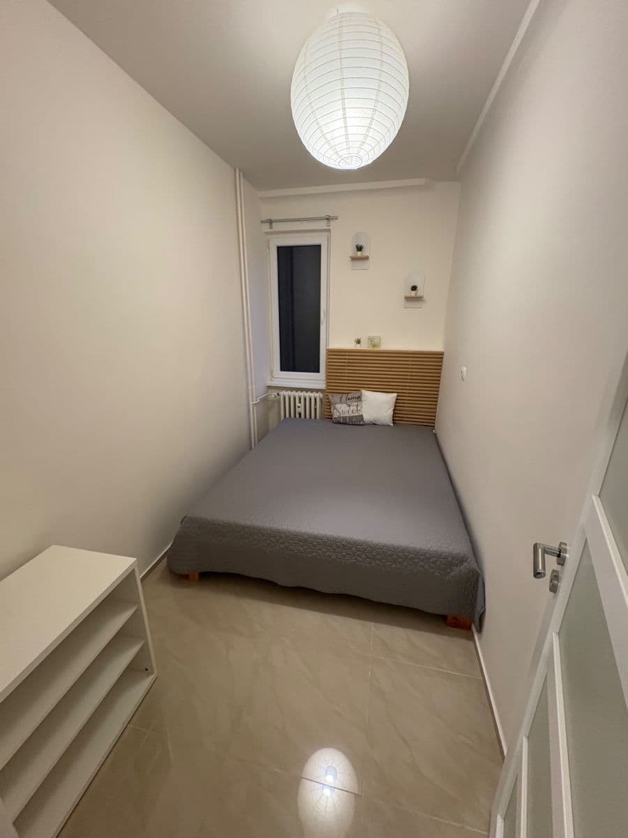 Pronájem bytu 2+1 44 m², Zálužická, Ružinov, Bratislavský kraj Pronájem bytu 2+1 44 m², Zálužická, Ružinov, Bratislavský kraj