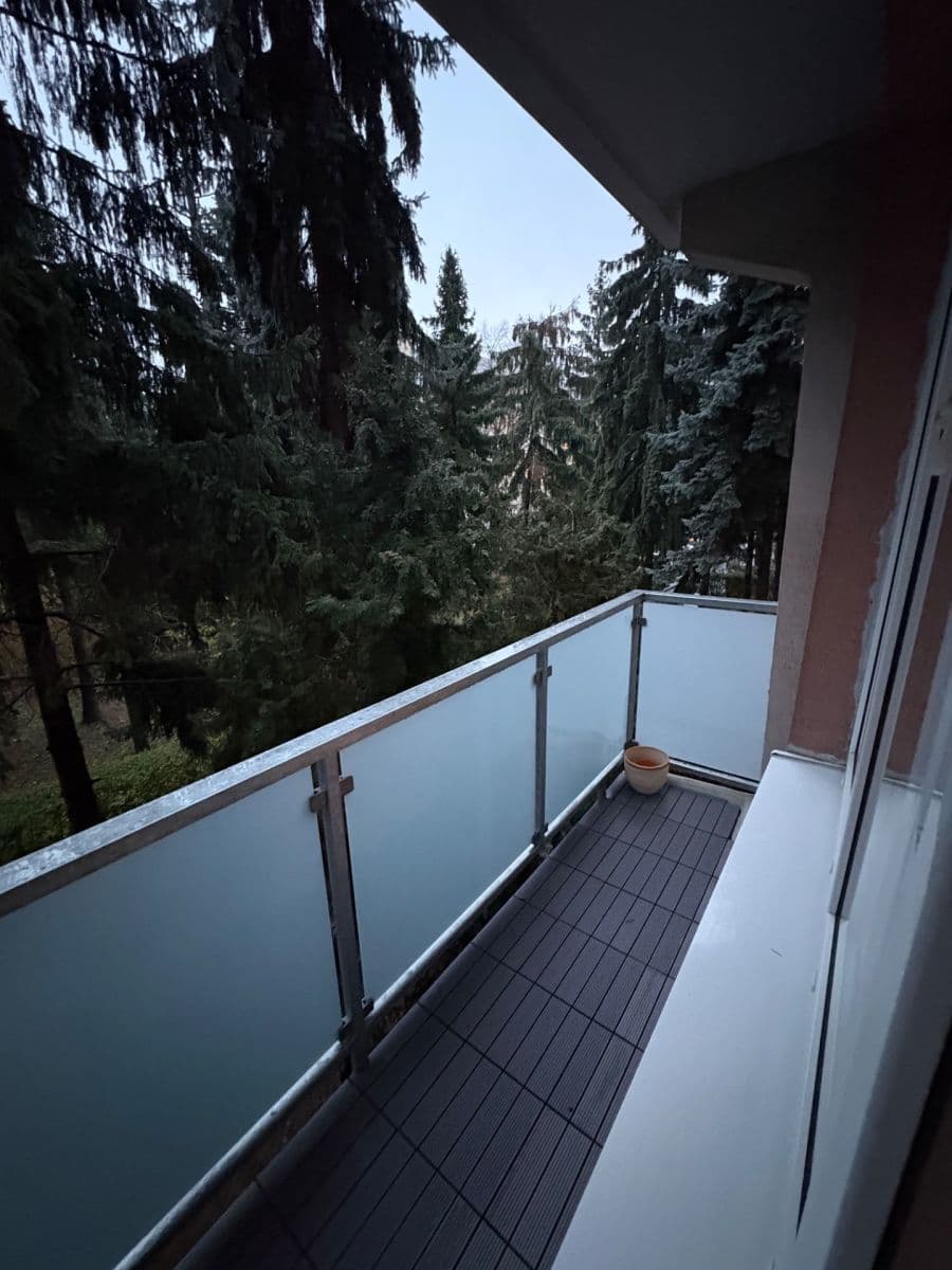 Pronájem bytu 2+1 44 m², Zálužická, Ružinov, Bratislavský kraj Pronájem bytu 2+1 44 m², Zálužická, Ružinov, Bratislavský kraj