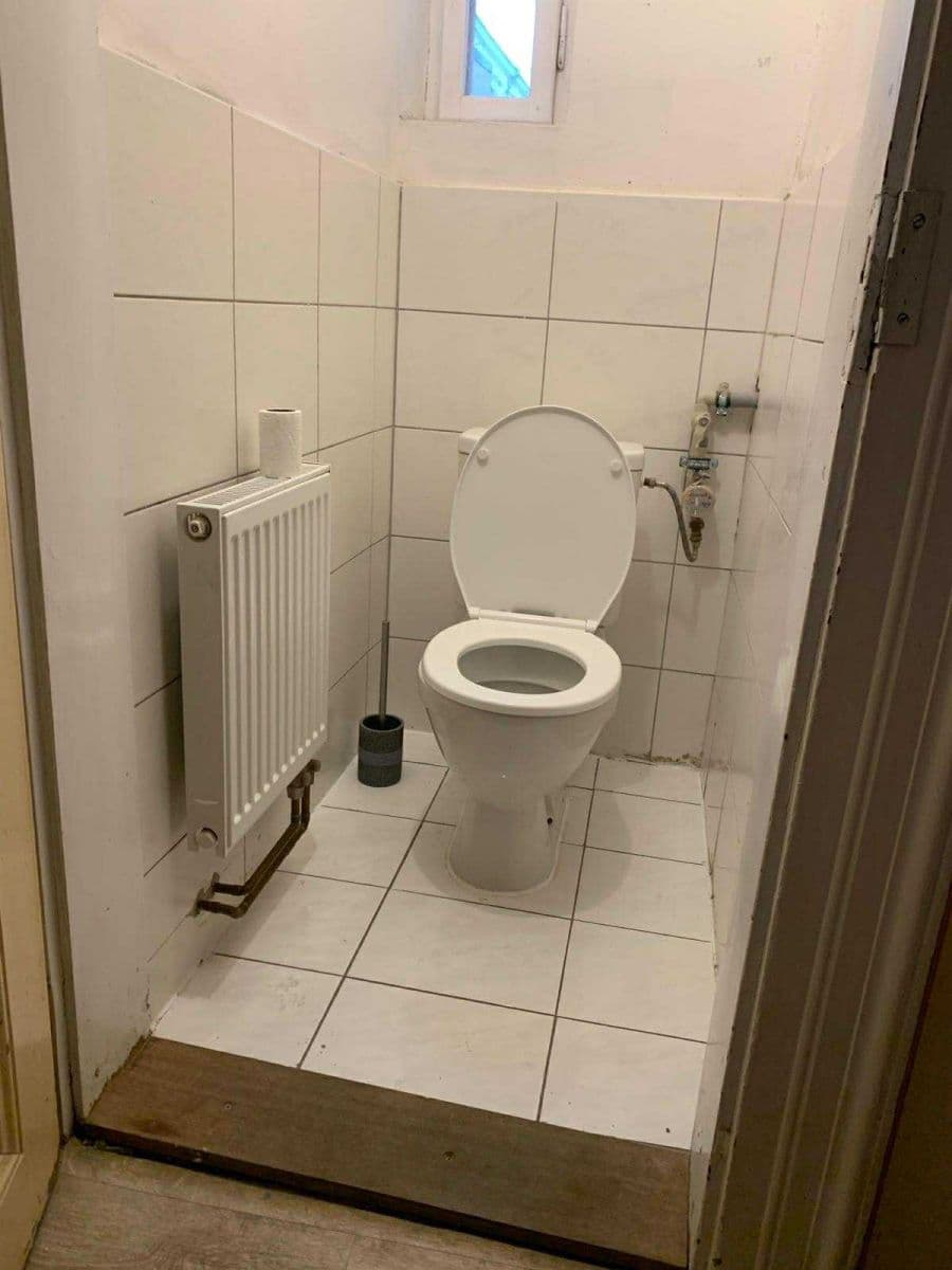 Pronájem bytu 3+kk 30 m², Rumunská, Praha, Praha Pronájem bytu 3+kk 30 m², Rumunská, Praha, Praha