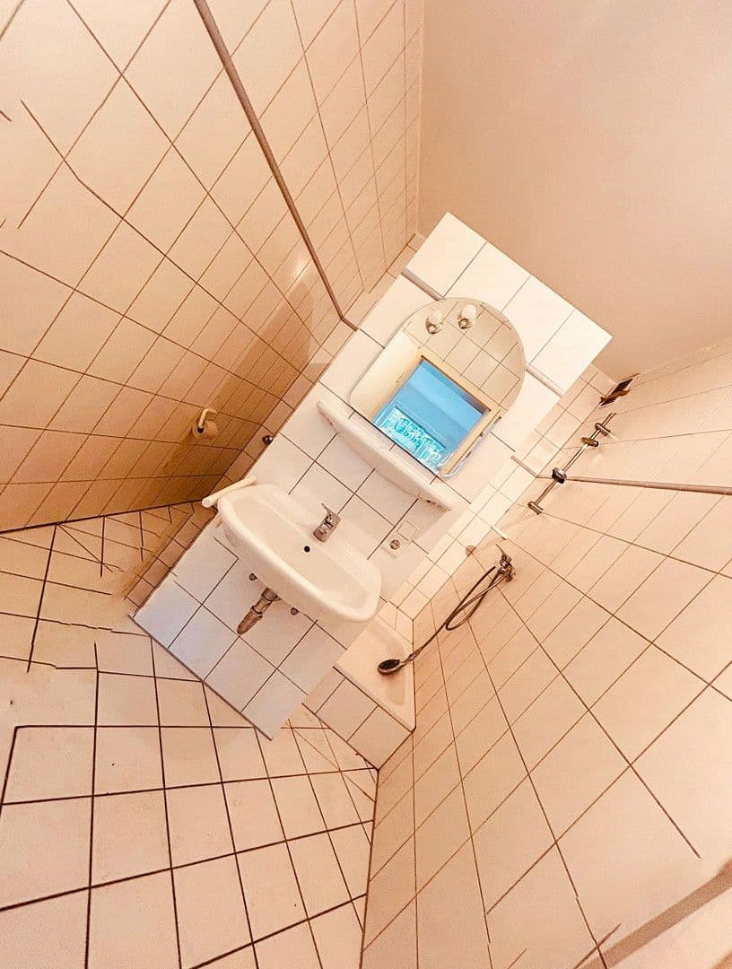 Prodej bytu 1+1 48 m², Alexanderstrasse 24, Koblenz, Porýní-Falc Prodej bytu 1+1 48 m², Alexanderstrasse 24, Koblenz, Porýní-Falc