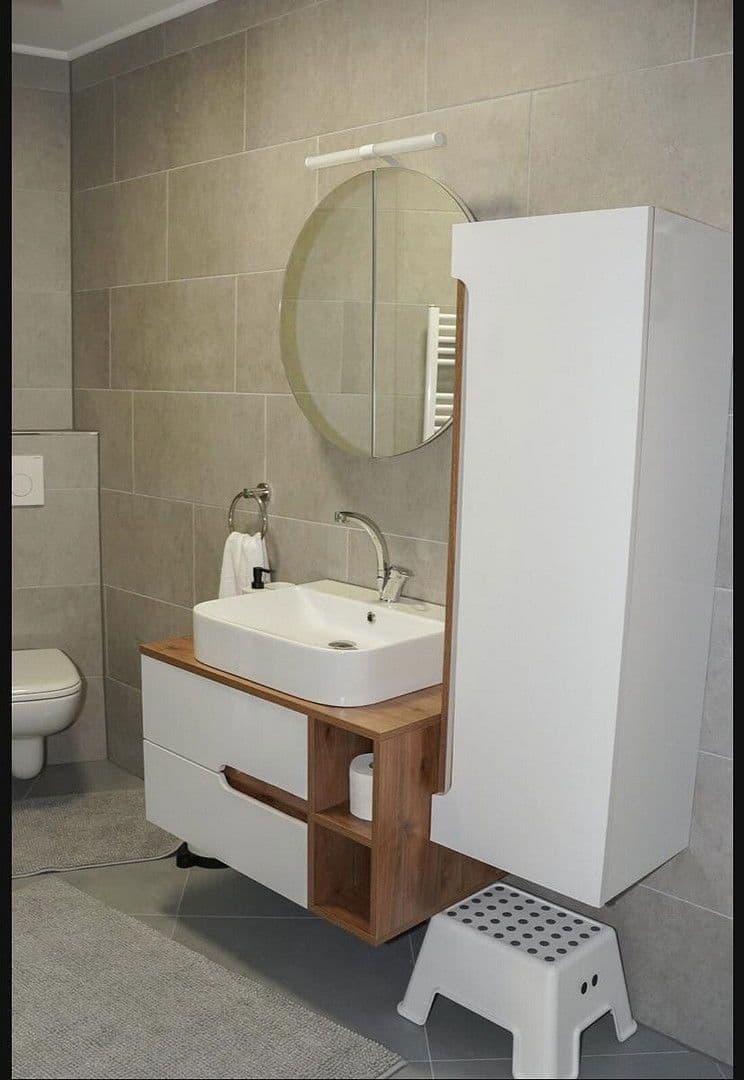 Pronájem bytu 40 m², Weißenhorner Straße 26, Bubesheim, Bavorsko Pronájem bytu 40 m², Weißenhorner Straße 26, Bubesheim, Bavorsko