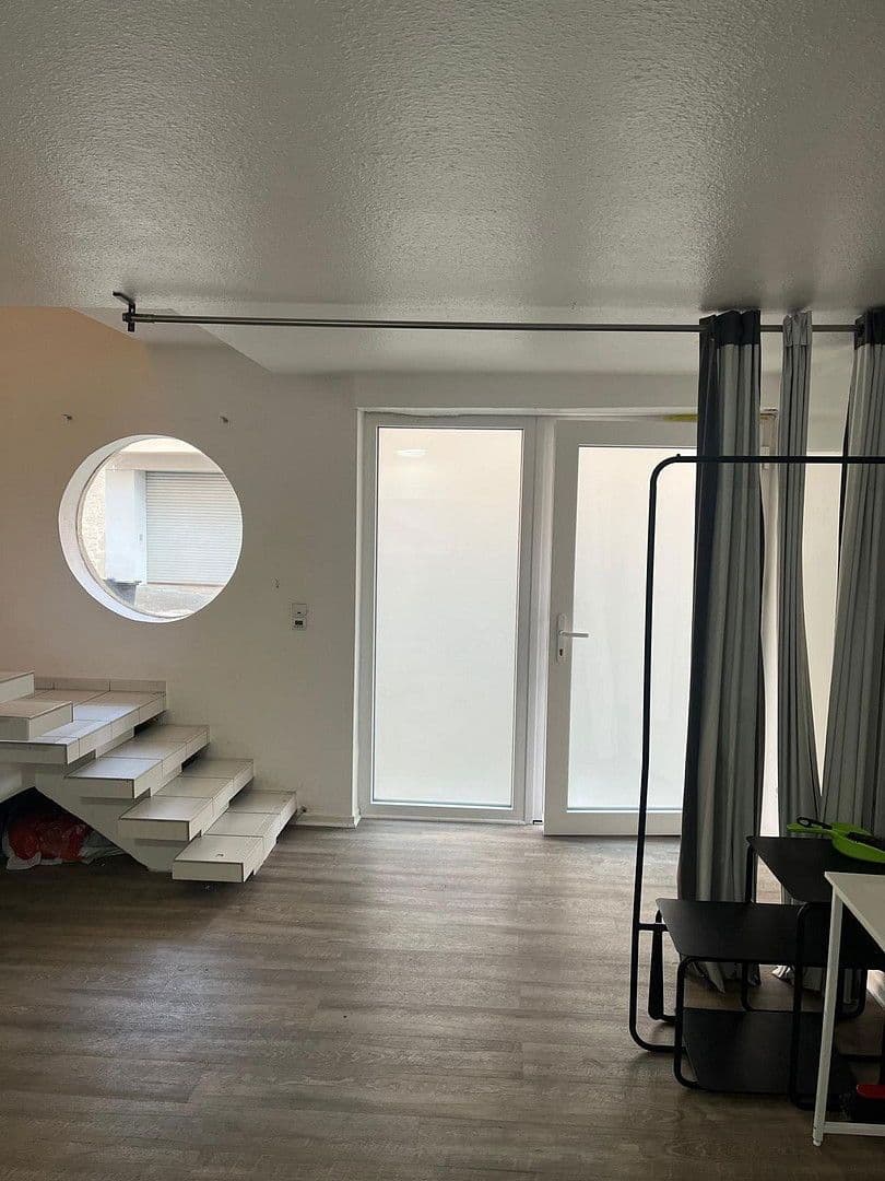 Pronájem domu 55 m², pozemek 55 m², Schlossgasse 3, Worms, Porýní-Falc Pronájem domu 55 m², pozemek 55 m², Schlossgasse 3, Worms, Porýní-Falc