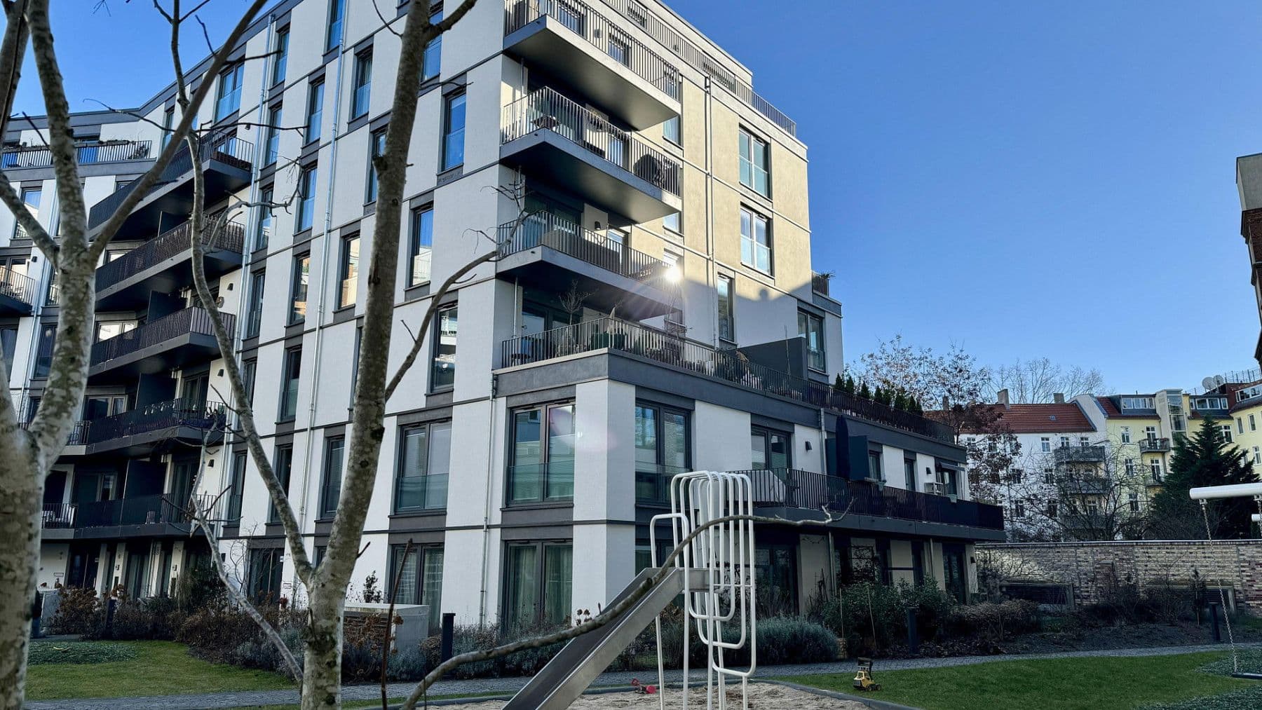 Pronájem bytu 2+1 59 m², Weserstr 44, Berlin, Berlín Pronájem bytu 2+1 59 m², Weserstr 44, Berlin, Berlín