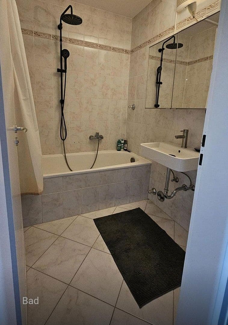 Pronájem bytu 4+1 93 m², Planegg, Bavorsko Pronájem bytu 4+1 93 m², Planegg, Bavorsko