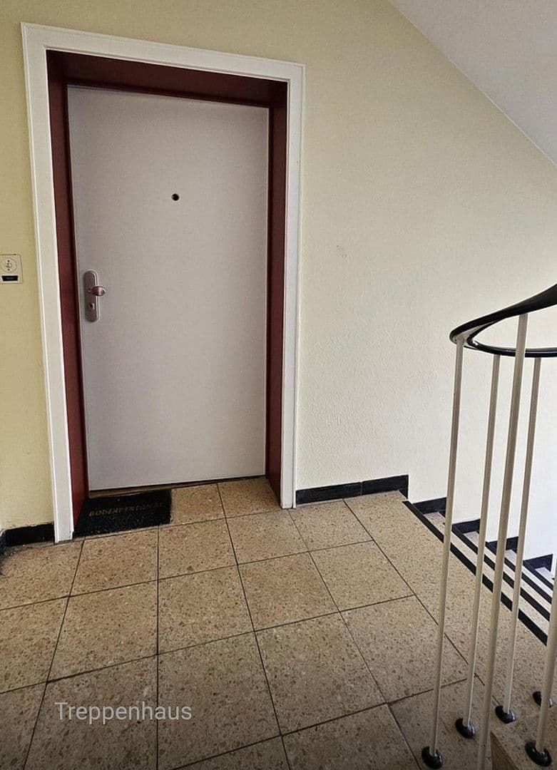 Pronájem bytu 4+1 93 m², Planegg, Bavorsko Pronájem bytu 4+1 93 m², Planegg, Bavorsko