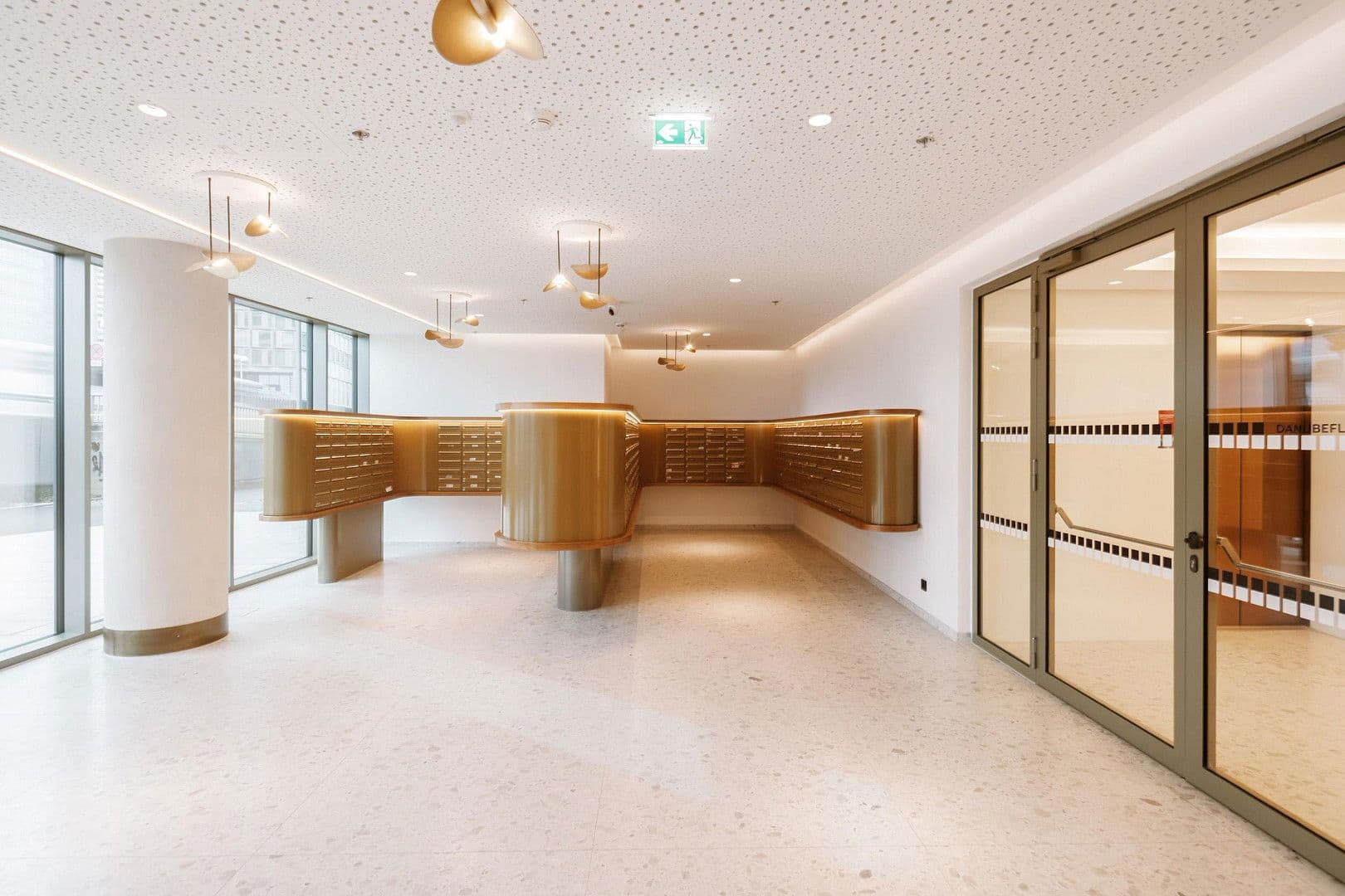 Pronájem bytu 2+1 39 m², Wagramer Straße 2, wien, Wien Pronájem bytu 2+1 39 m², Wagramer Straße 2, wien, Wien