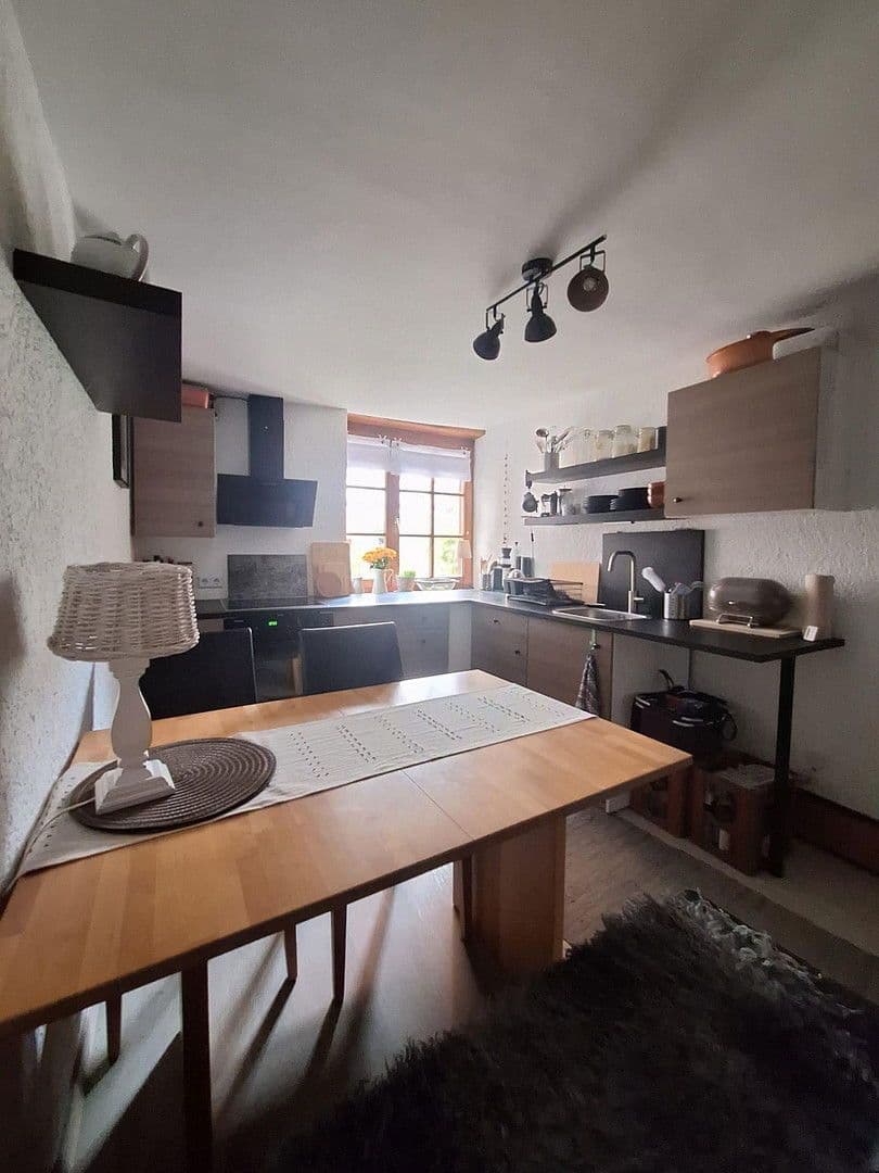 Prodej domu 188 m², pozemek 362 m², Obere Gasse 8, Oberderdingen, Bádensko-Württembersko Prodej domu 188 m², pozemek 362 m², Obere Gasse 8, Oberderdingen, Bádensko-Württembersko