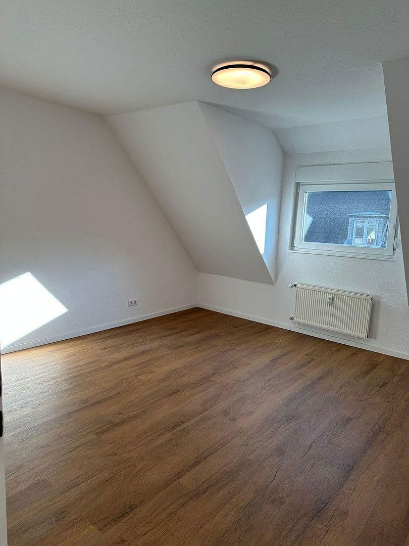 Pronájem bytu 3+1 96 m², Schwanhildenstr. 14, Essen, Severní Porýní-Vestfálsko Pronájem bytu 3+1 96 m², Schwanhildenstr. 14, Essen, Severní Porýní-Vestfálsko