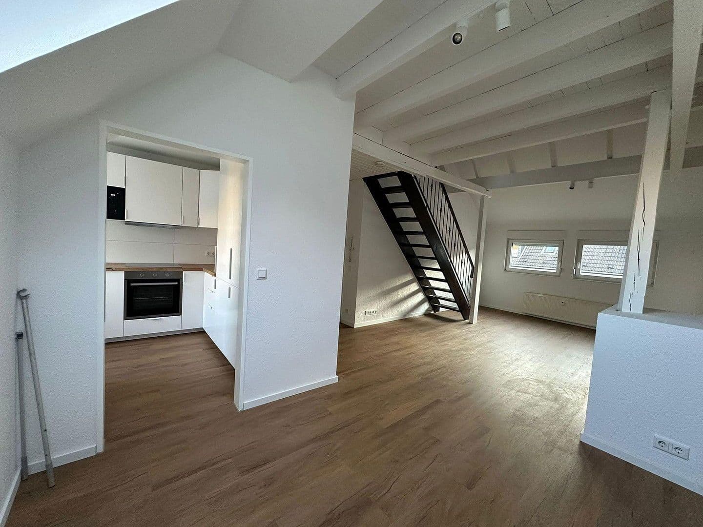 Pronájem bytu 3+1 96 m², Schwanhildenstr. 14, Essen, Severní Porýní-Vestfálsko Pronájem bytu 3+1 96 m², Schwanhildenstr. 14, Essen, Severní Porýní-Vestfálsko