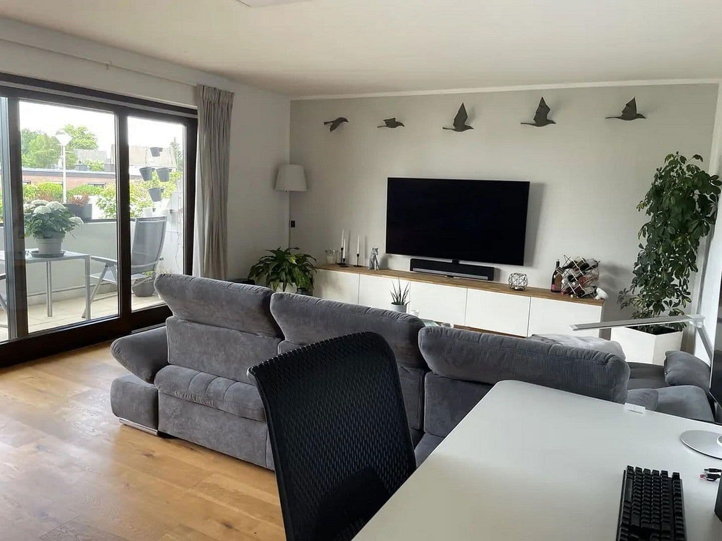 Pronájem bytu 2+1 57 m², Eichenmarkweg 19, Berlin, Berlín Pronájem bytu 2+1 57 m², Eichenmarkweg 19, Berlin, Berlín